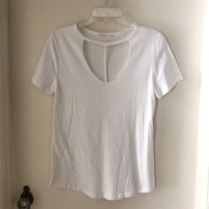 White short sleeve T